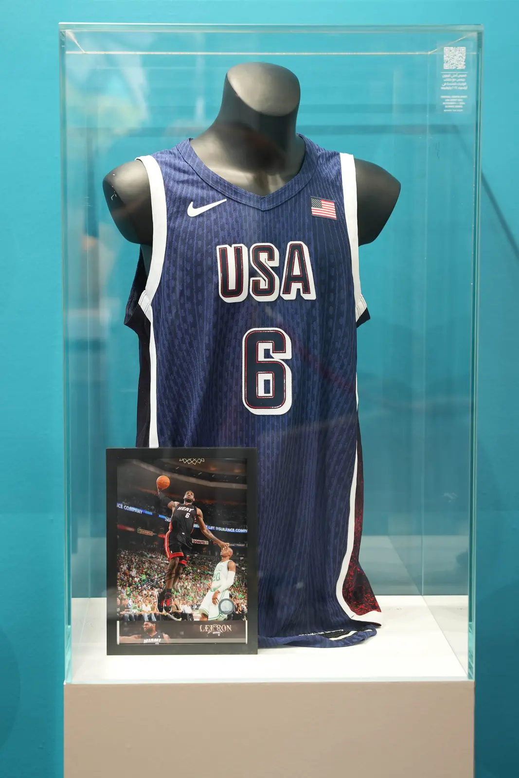 ORIGINAL LEBRON JAMES USA JERSEY AND AUTOGRAPH — 2024 OLYMPIC GAMES, view 2